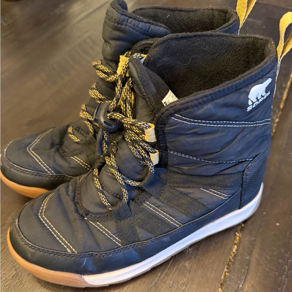 Sorel Kids' Navy and Tan Boots